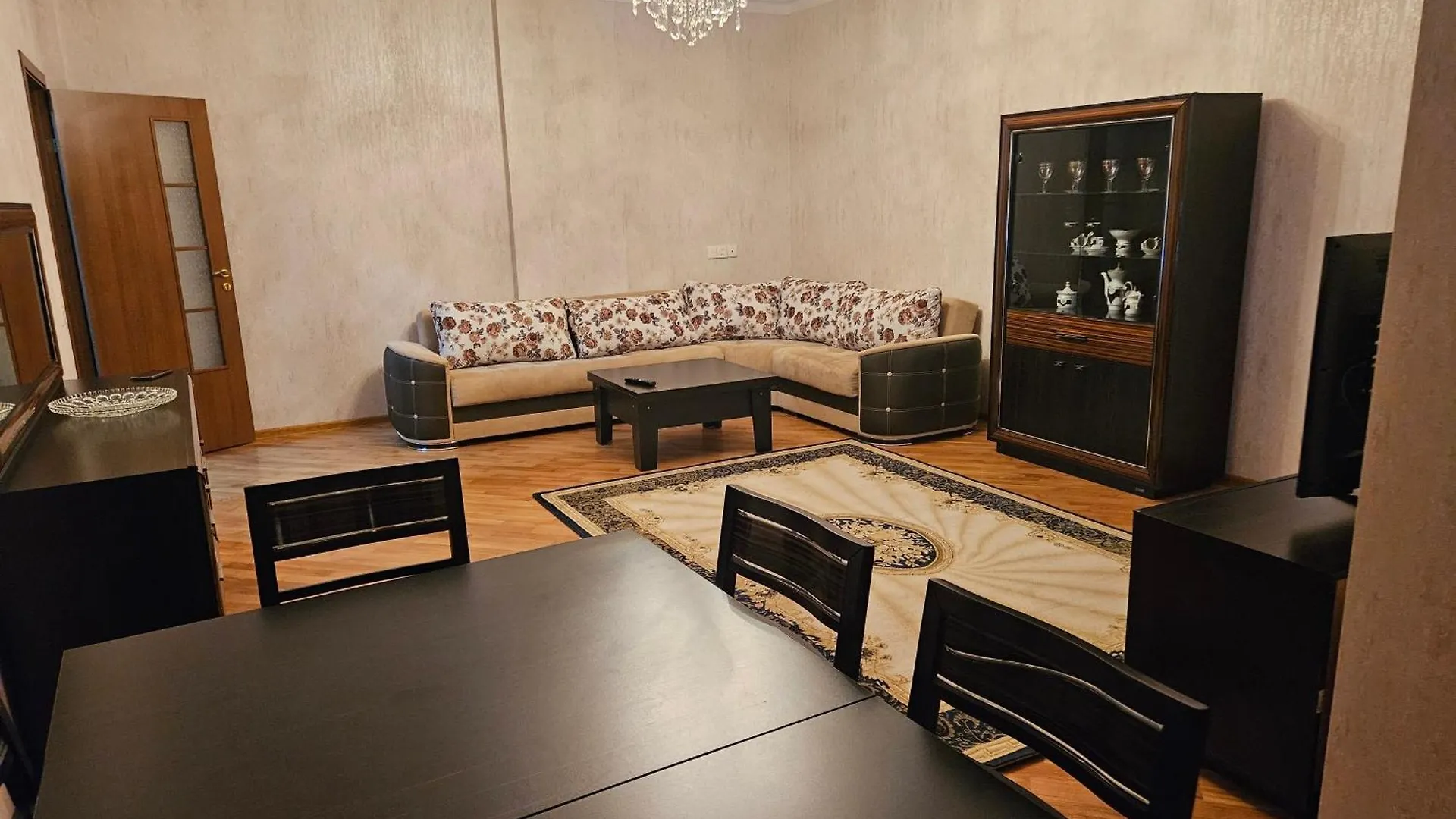 Parkview Family Apart Baku